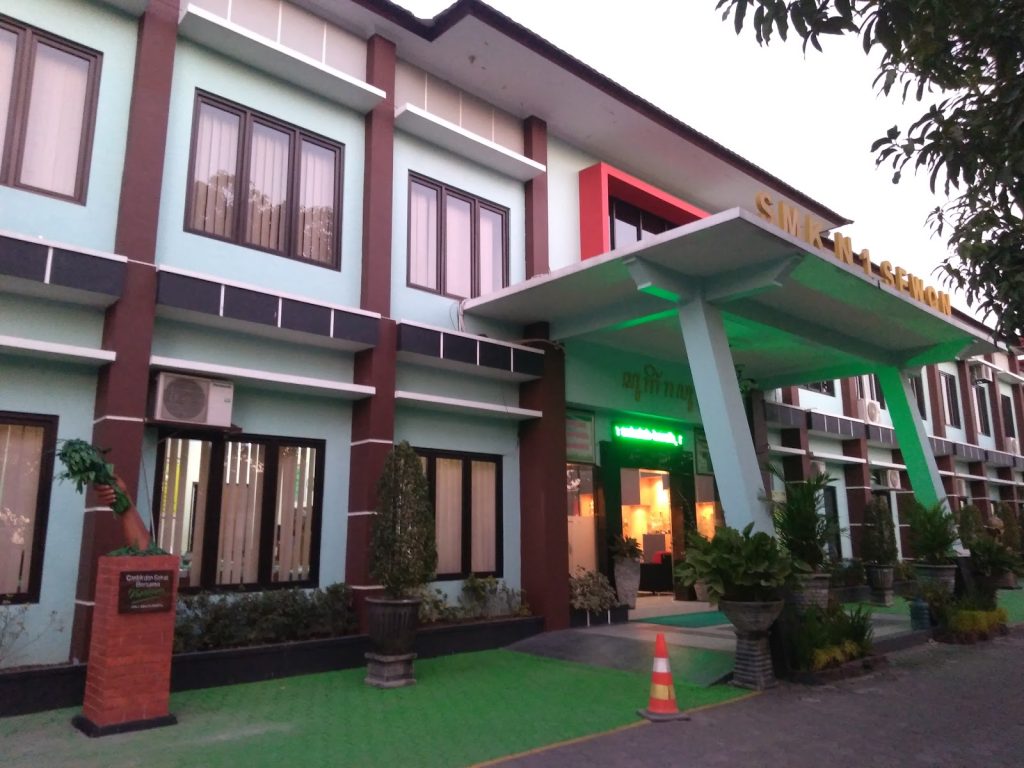 Gedung SMKN 1 Sewon Gedung SMK Negeri 1 Sewon
