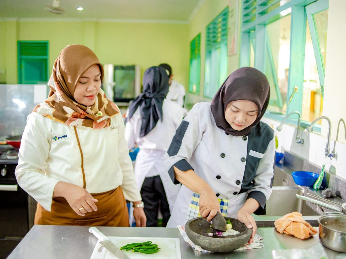 jurusan-kuliner-2026 Siswa SMKN 1 Sewon praktik kuliner